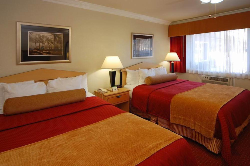 Best Western Tradewinds Морро-Бей Номер фото