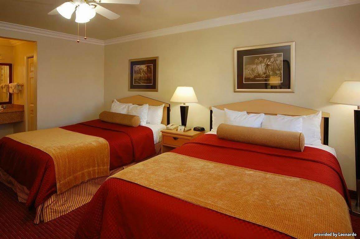 Best Western Tradewinds Морро-Бей Екстер'єр фото